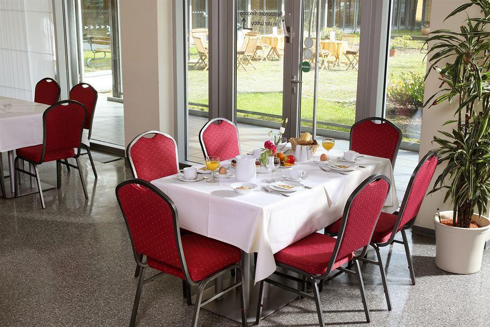 Vch Hotel Greifswald Bagian luar foto