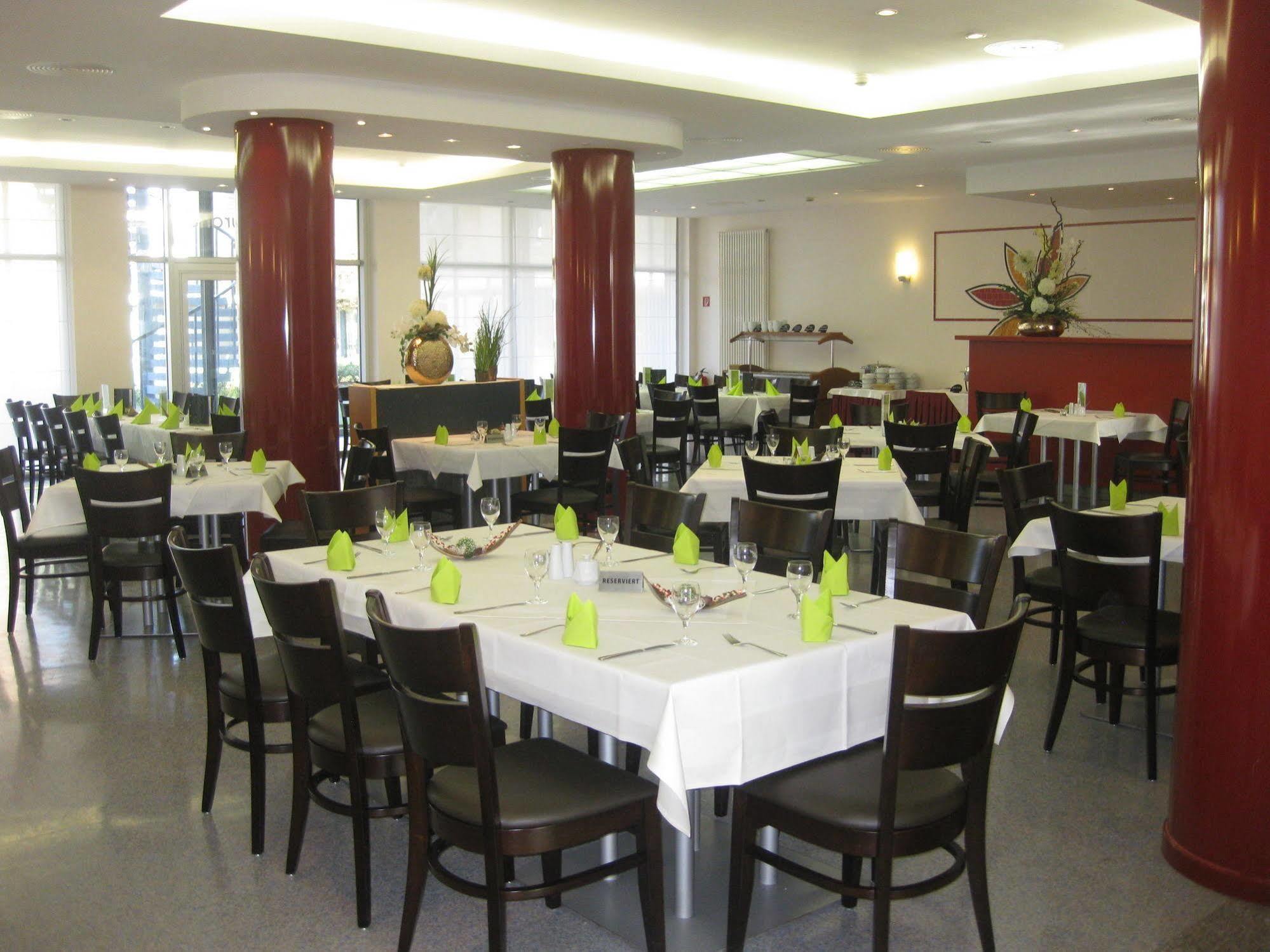 Vch Hotel Greifswald Bagian luar foto